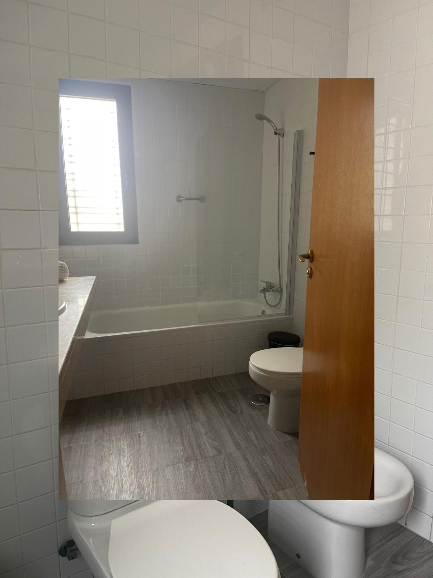 Hotel Astral-Habitacion Doble Privada En Casa Compartida-Uebica2 à Mairena del Aljarafe Extérieur photo